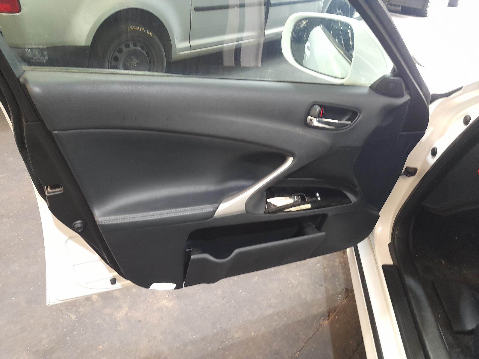 View Auto part Right Rear Door Sliding Lexus Is250/is250c 2012