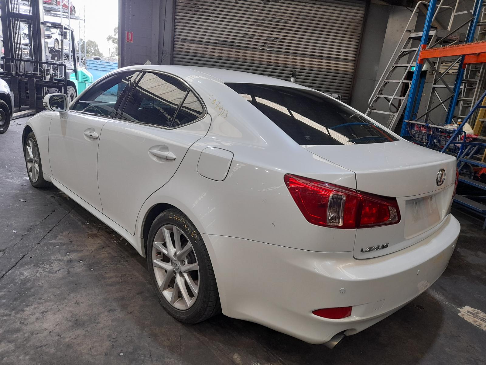 View Auto part Right Rear Door Sliding Lexus Is250/is250c 2012