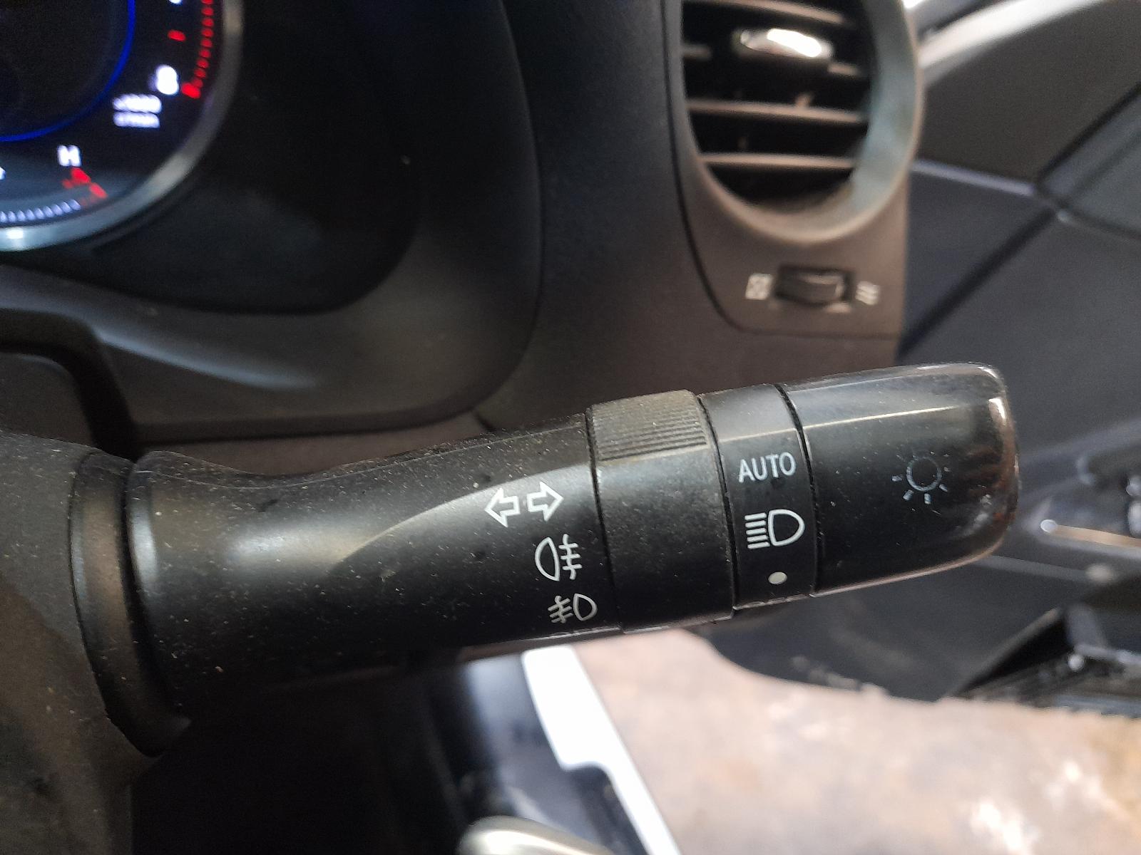 View Auto part Right Rear Door Sliding Lexus Is250/is250c 2012