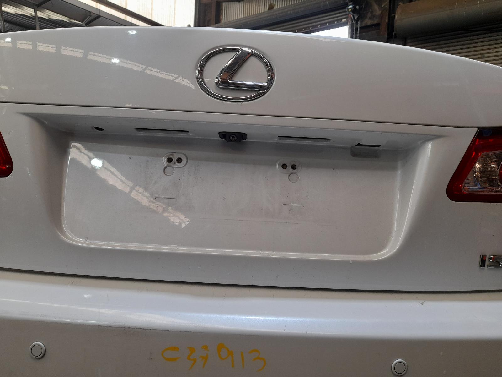 View Auto part Right Rear Door Sliding Lexus Is250/is250c 2012