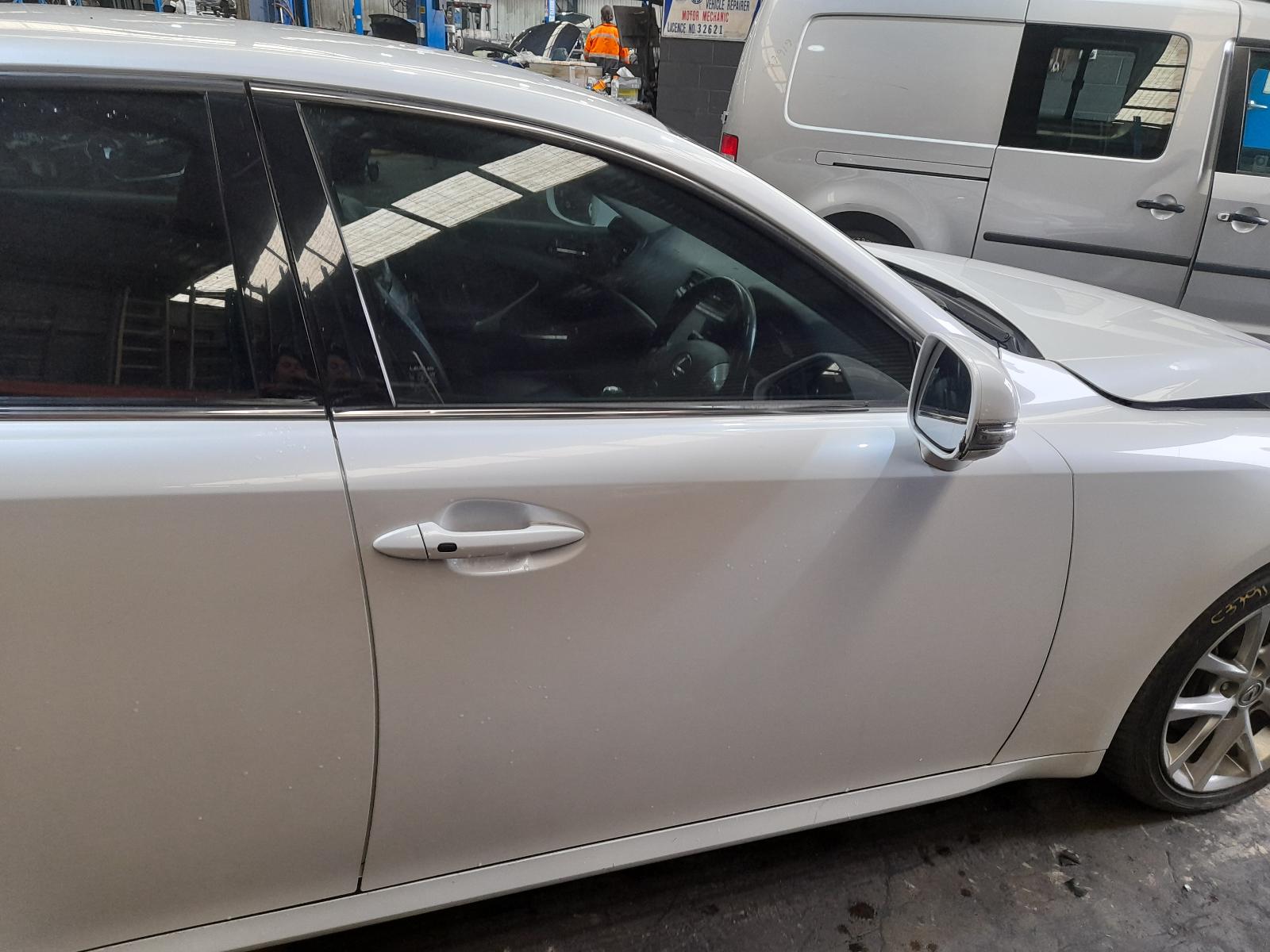 View Auto part Right Rear Door Sliding Lexus Is250/is250c 2012
