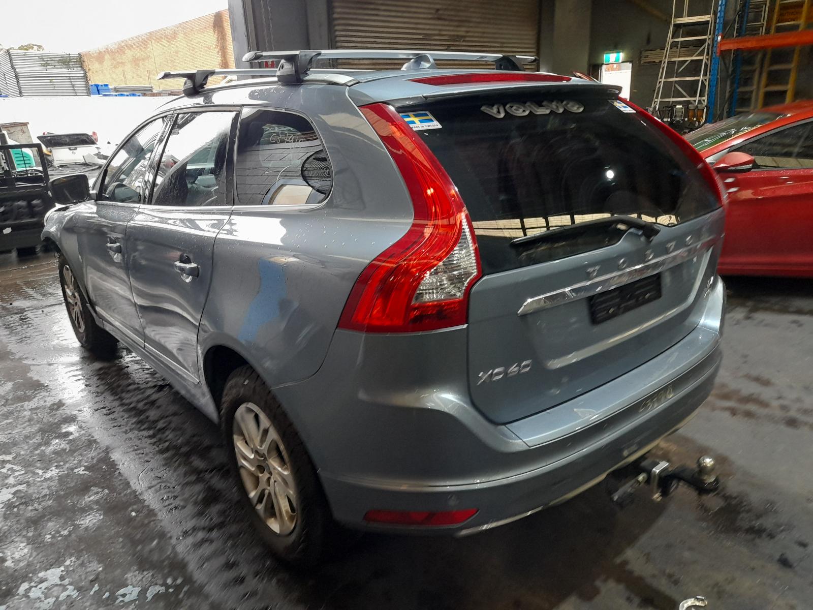 View Auto part Rear/Tailgate Glass Volvo Xc60 2016