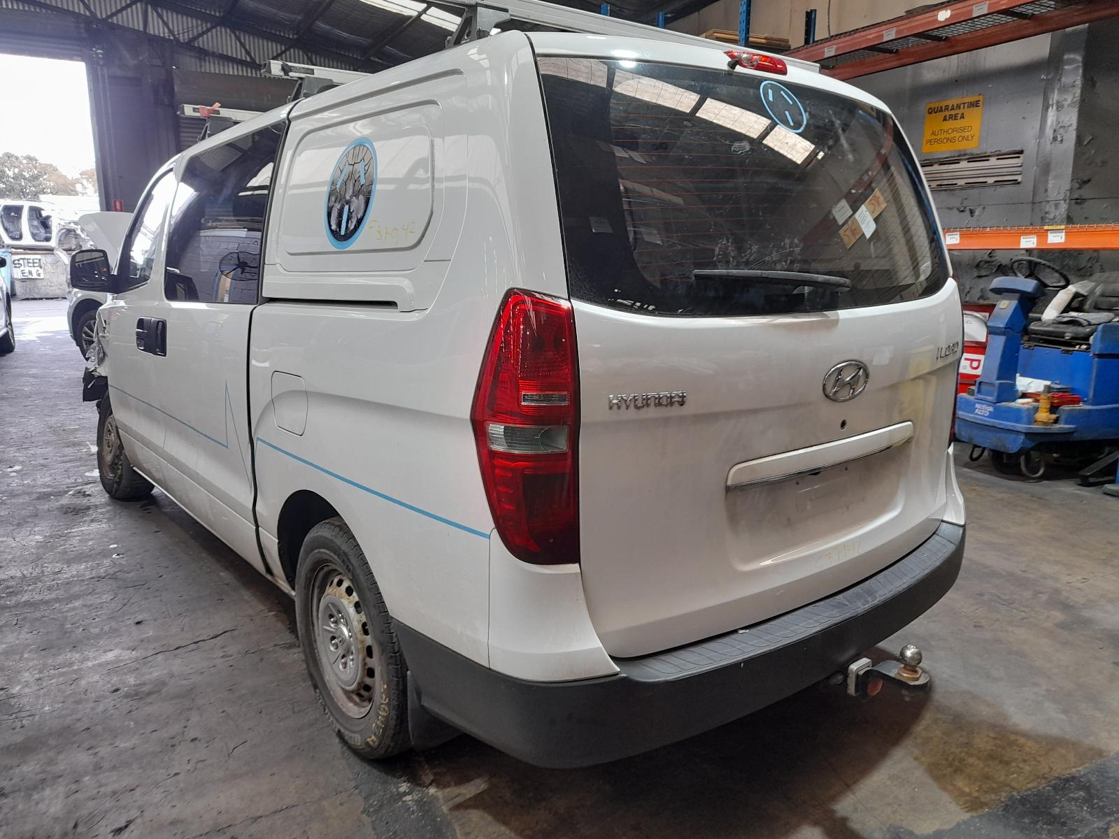 View Auto part Door/Boot/Gate Lock Hyundai Iload/imax 2015