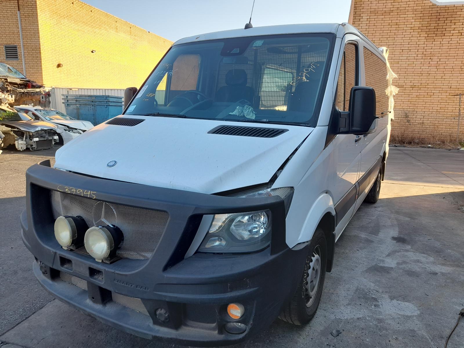 View Auto part Right Front Window Reg/Motor Mercedes Sprinter 2014