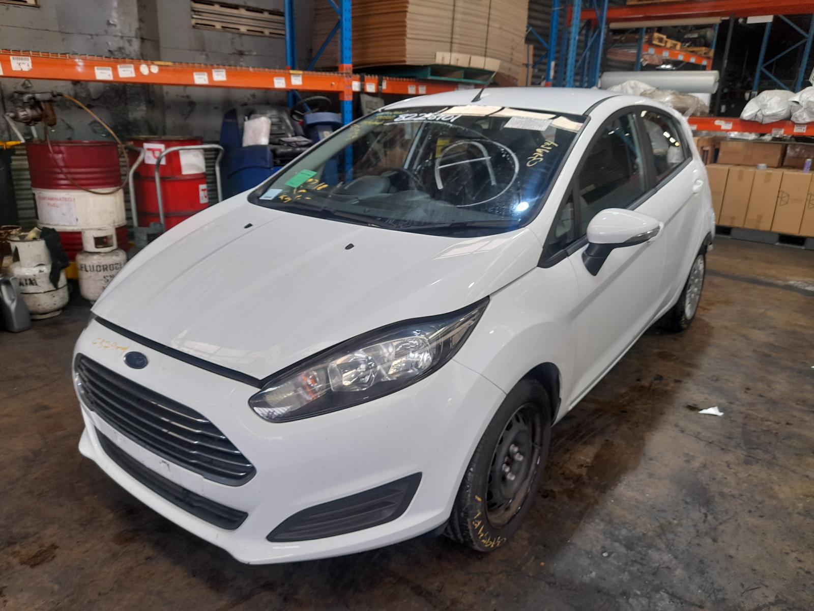 View Auto part Right Front Window Reg/Motor Ford Fiesta 2017