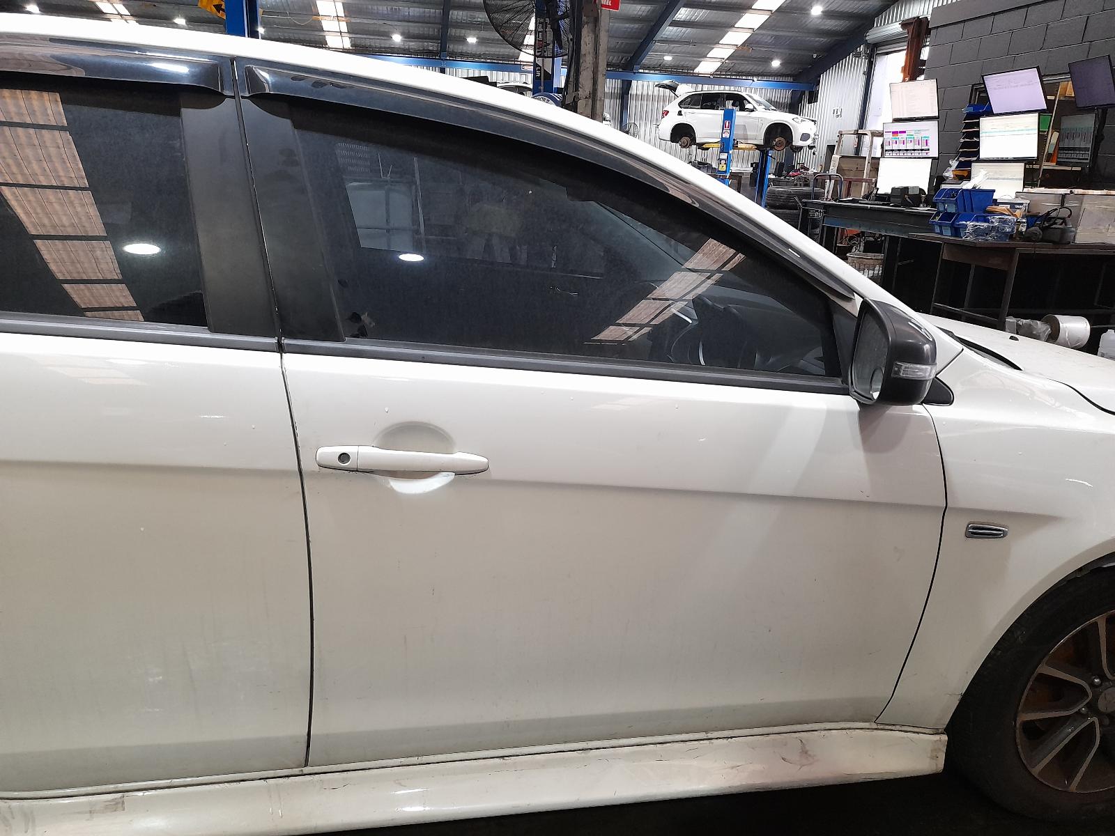 View Auto part Engine Mitsubishi Lancer 2015