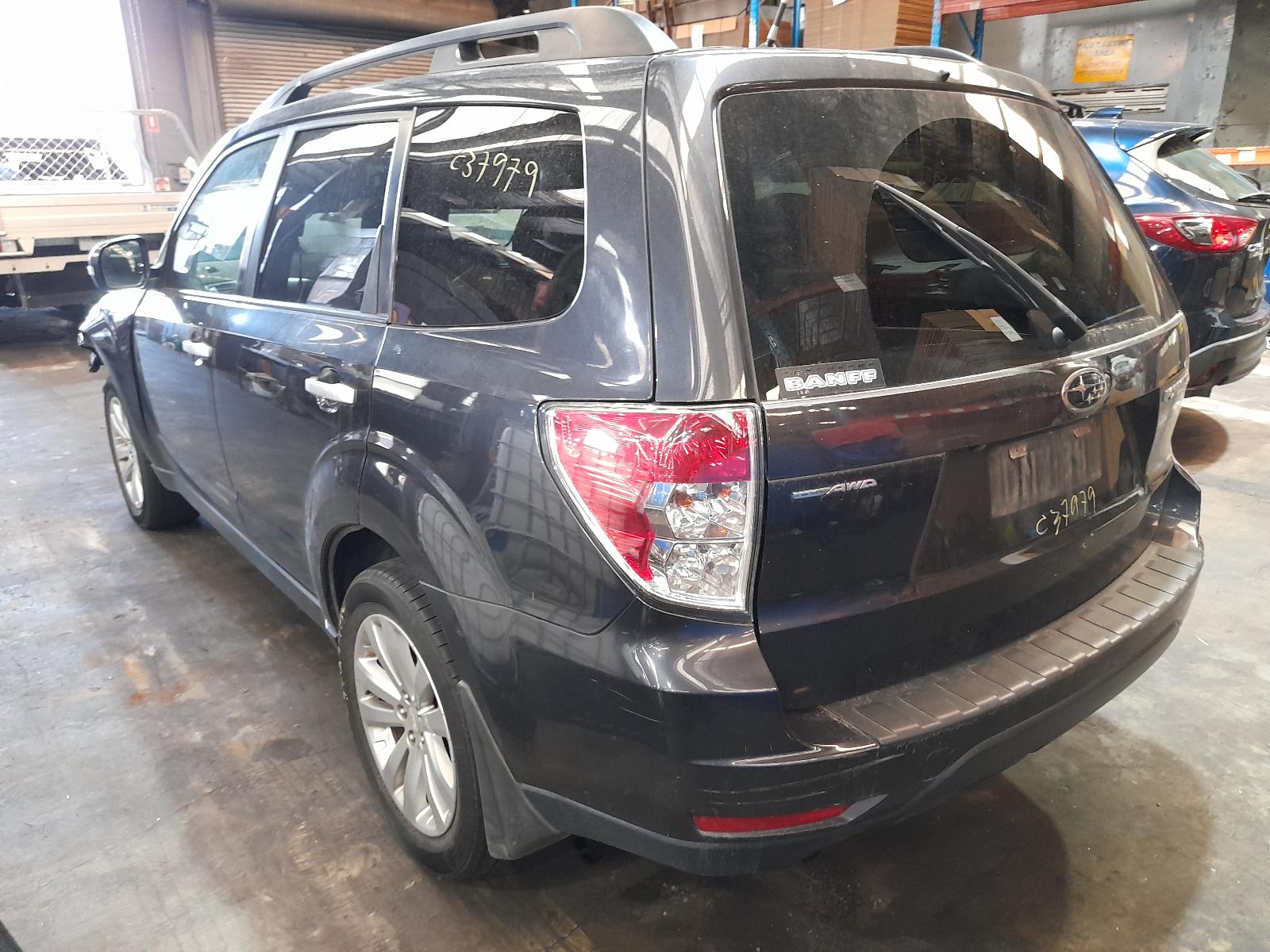 View Auto part Rear/Tailgate Glass Subaru Forester 2011