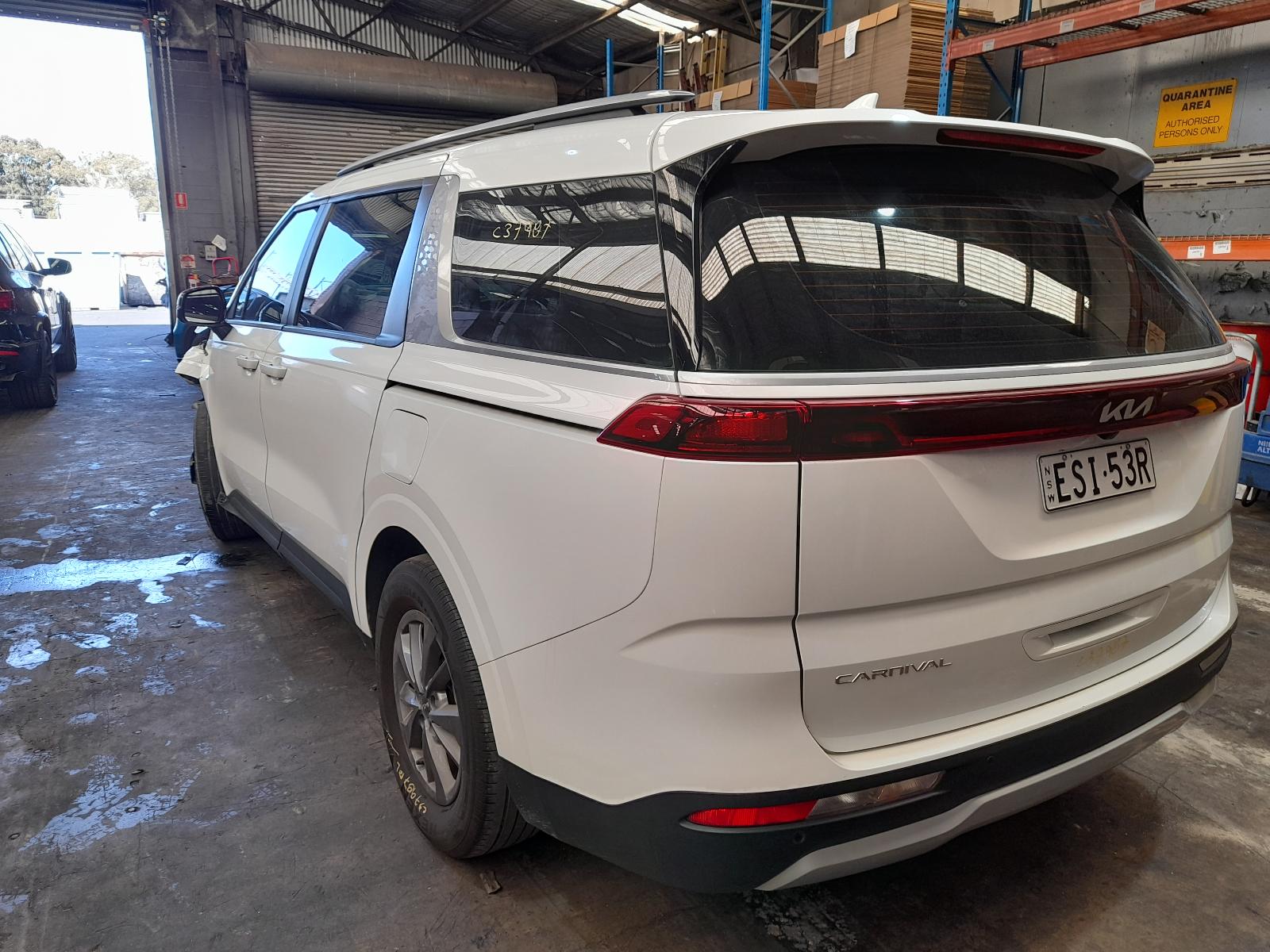View Auto part Rear Spoiler Kia Carnival/grand Carnival 2022