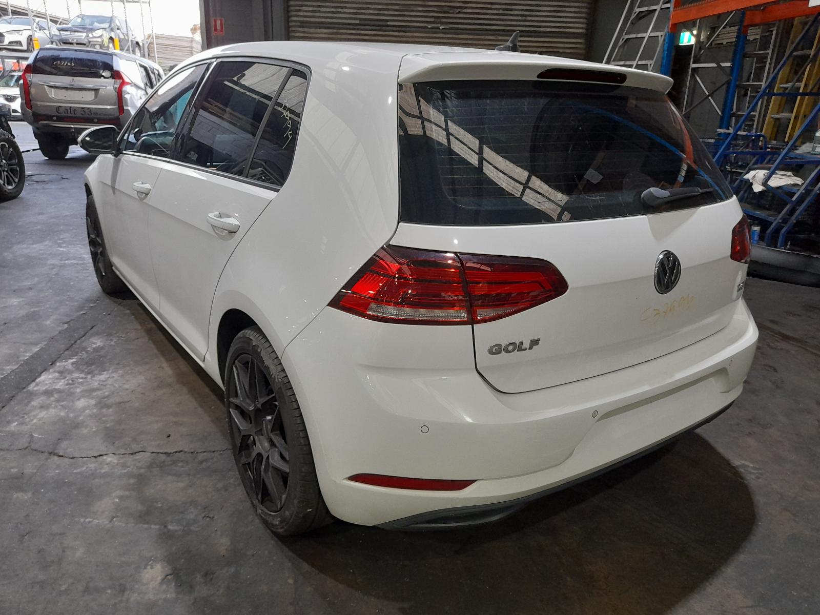 View Auto part Wheel Mag Volkswagen Golf 2018
