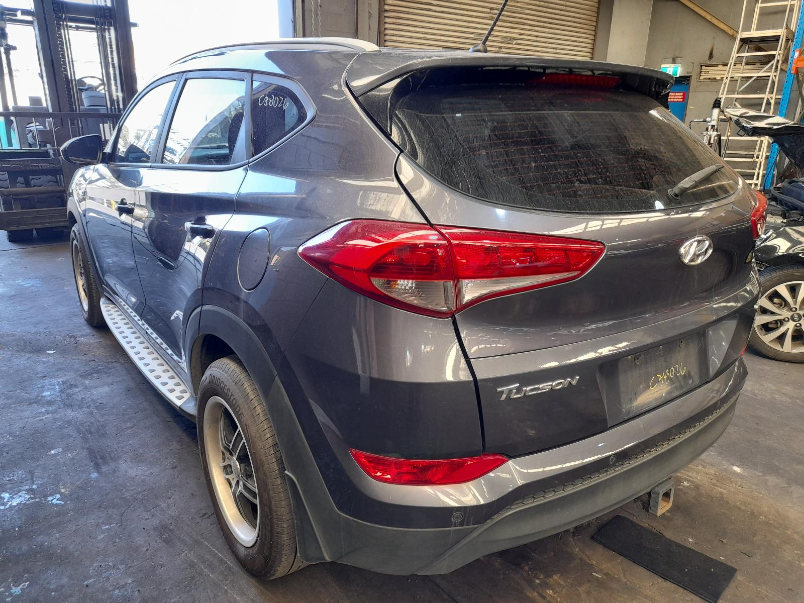 View Auto part Left Front Door Window Hyundai Tucson 2017