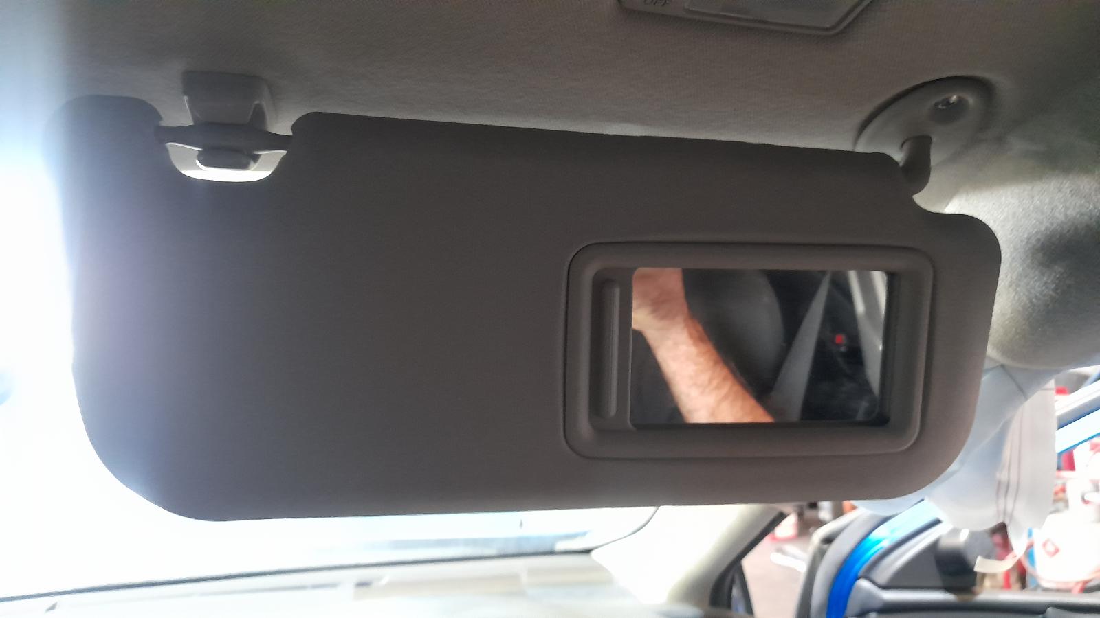 View Auto part Console Toyota Corolla 2017