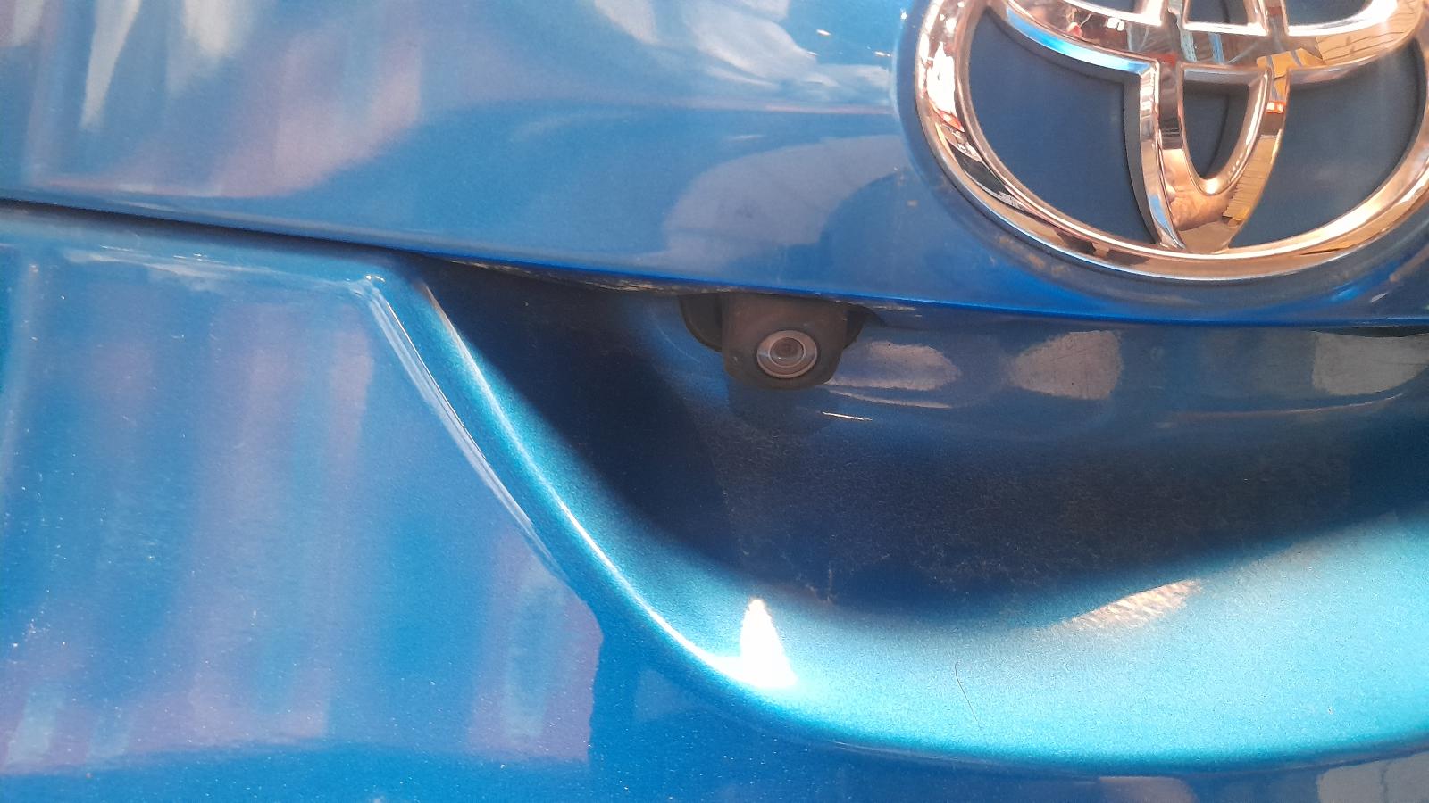 View Auto part Console Toyota Corolla 2017