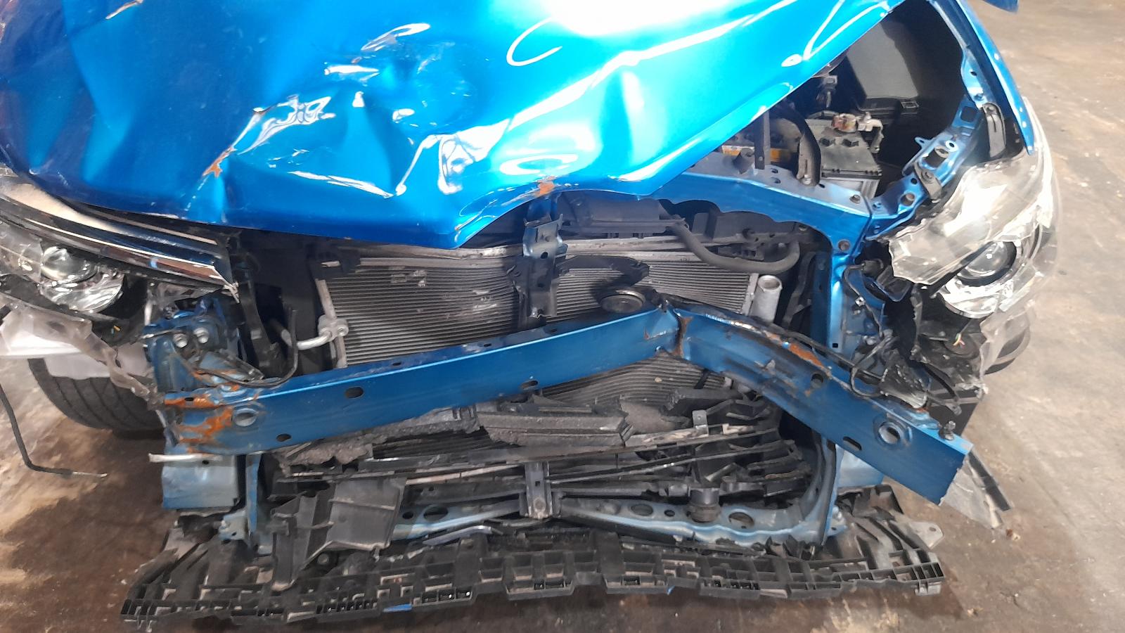 View Auto part Console Toyota Corolla 2017