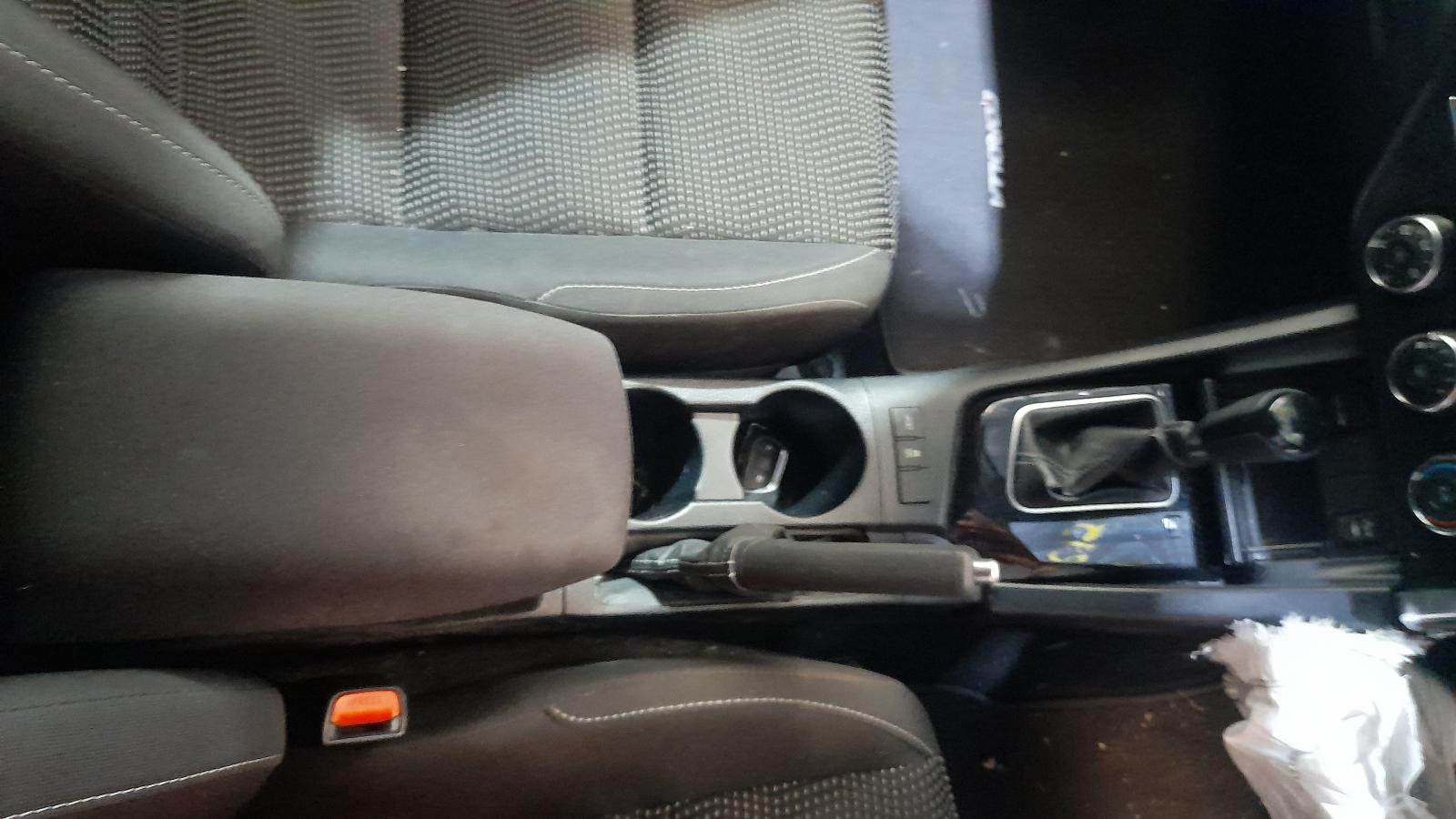 View Auto part Console Toyota Corolla 2017