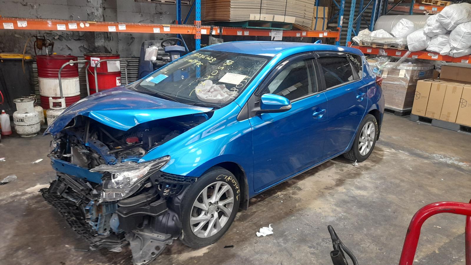 View Auto part Console Toyota Corolla 2017
