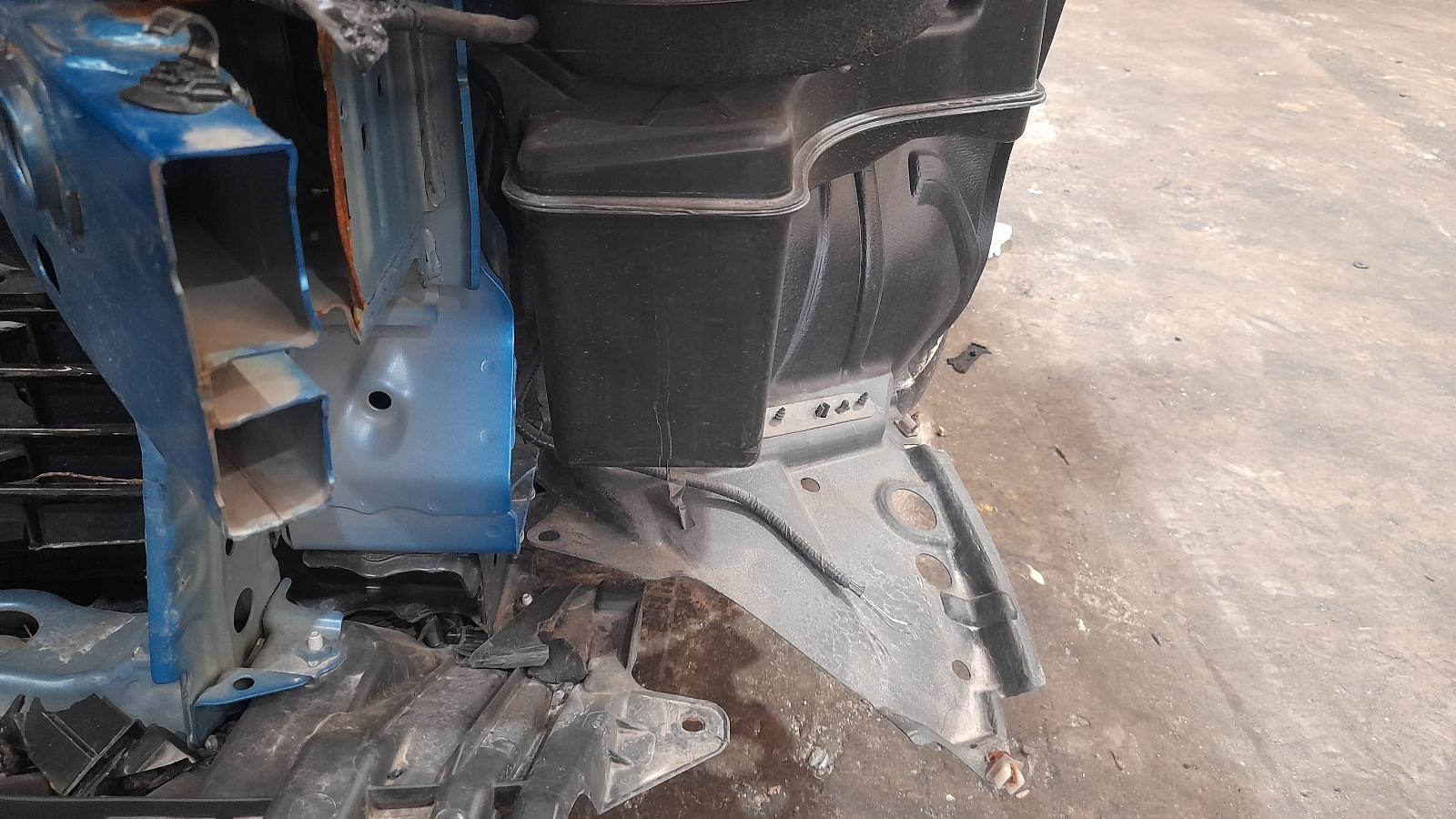 View Auto part Console Toyota Corolla 2017