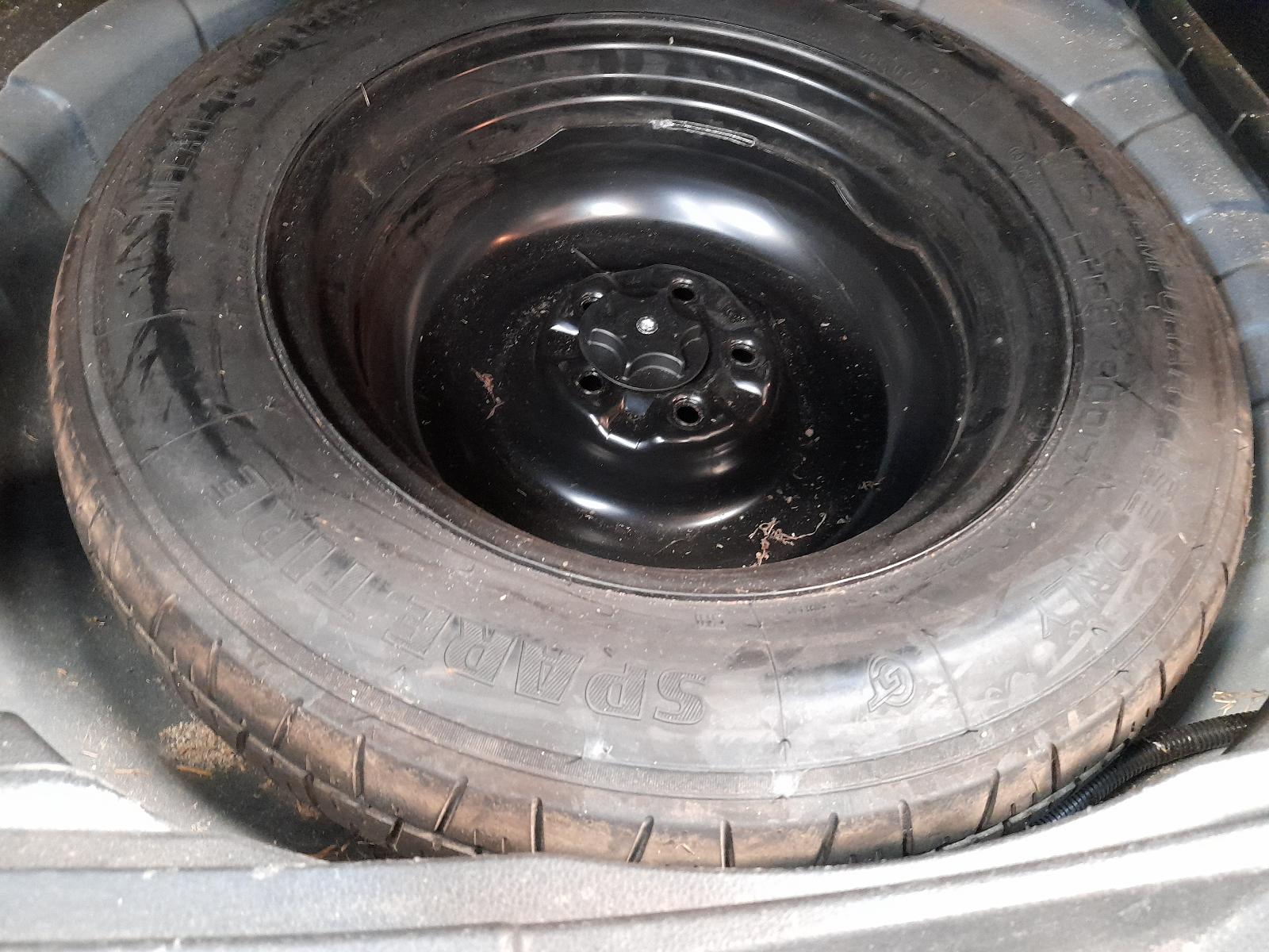 2016 Nissan Xtrail A/C Condenser View Auto part A/C Condenser Nissan Xtrail 2016