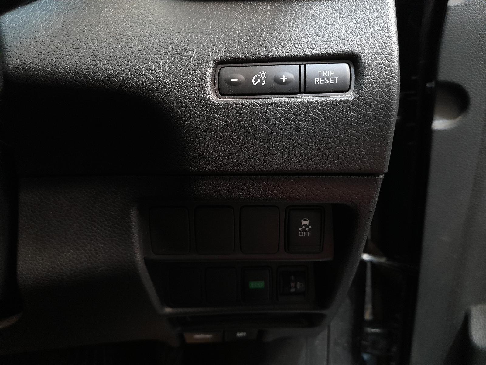 2016 Nissan Xtrail A/C Condenser View Auto part A/C Condenser Nissan Xtrail 2016