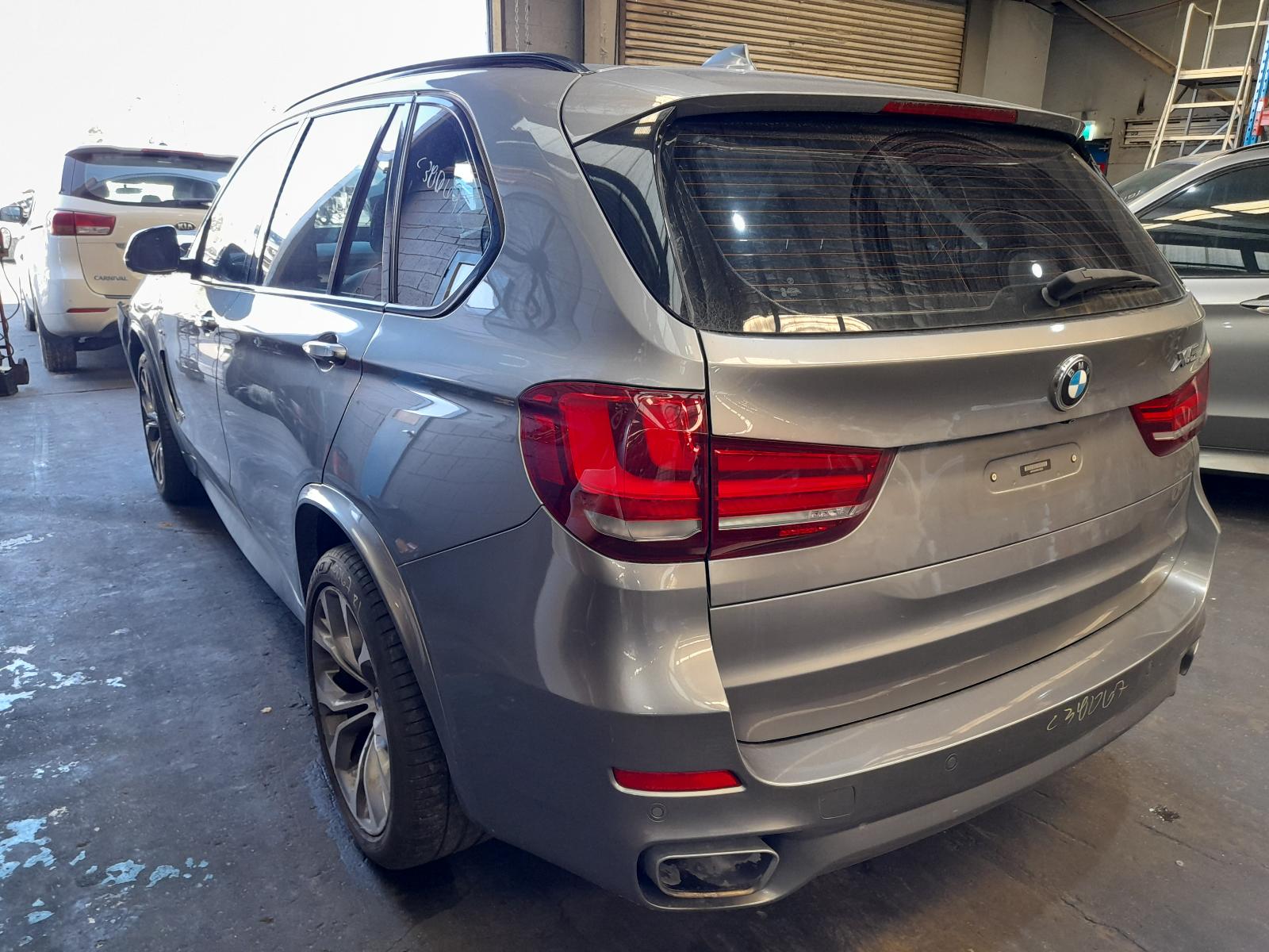View Auto part Engine Bmw X5 2014