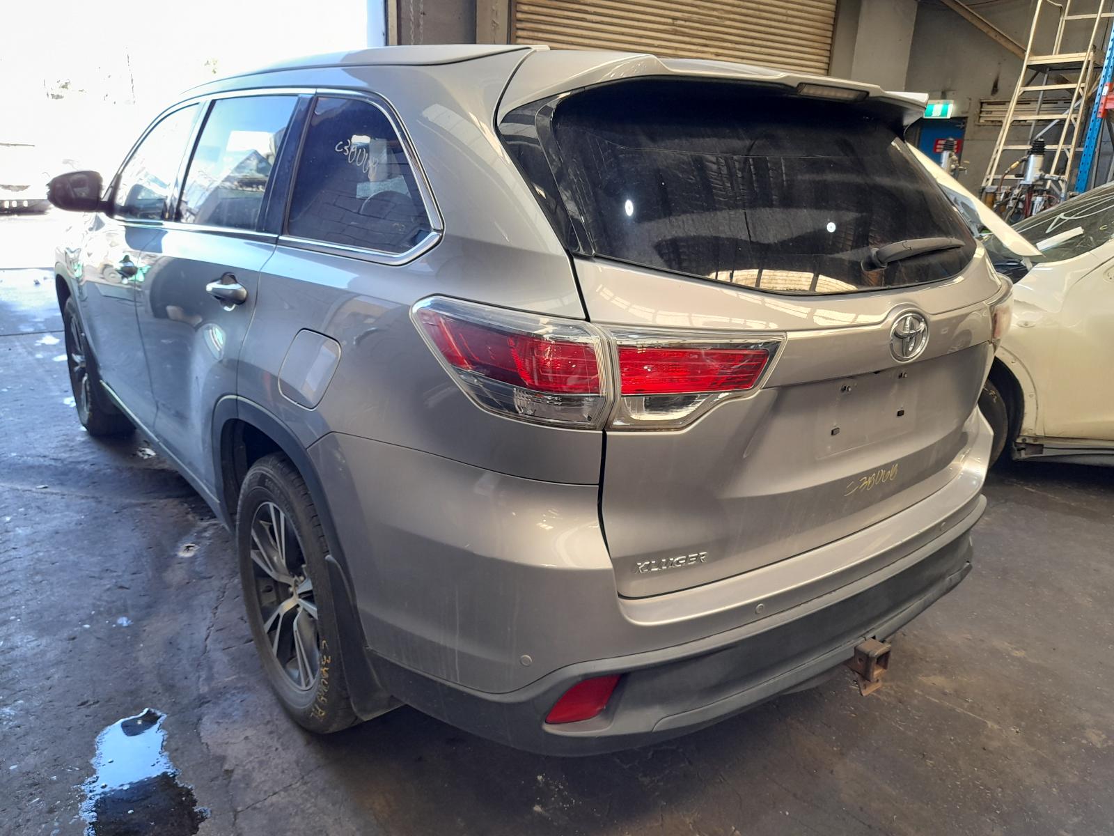 View Auto part Trans/Gearbox Toyota Kluger 2015