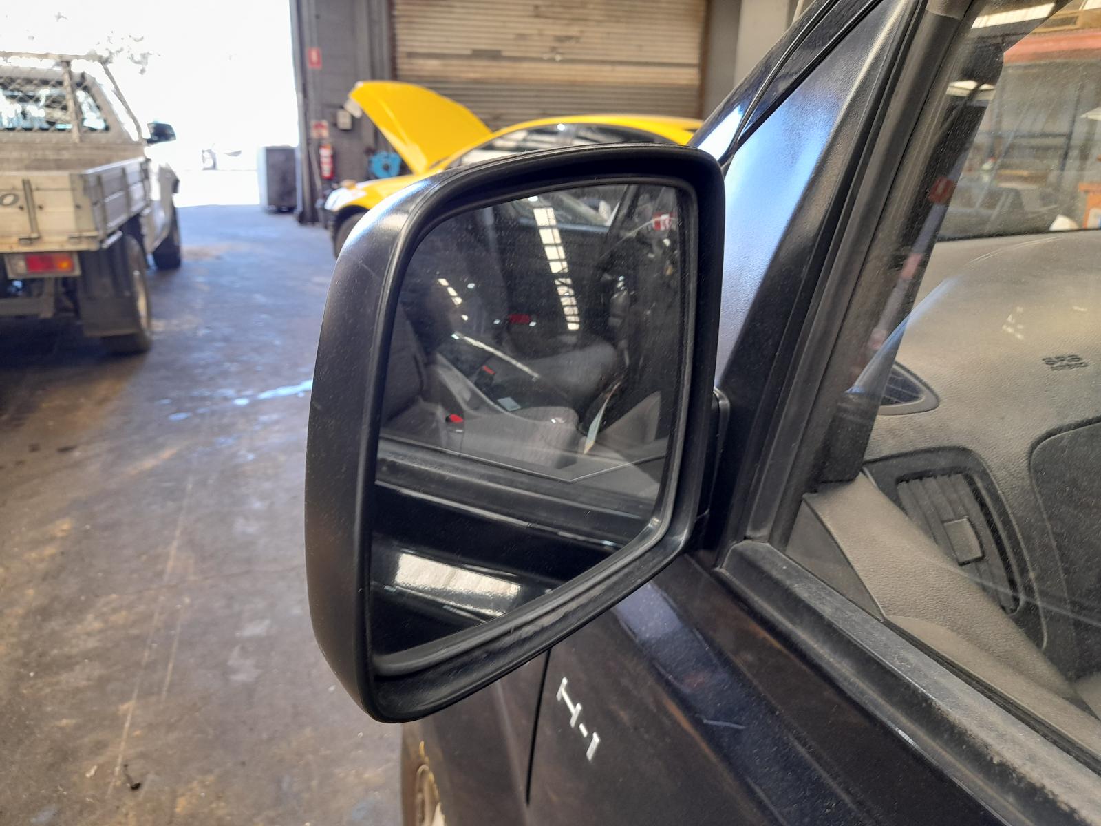 View Auto part Engine Hyundai Iload/imax 2014