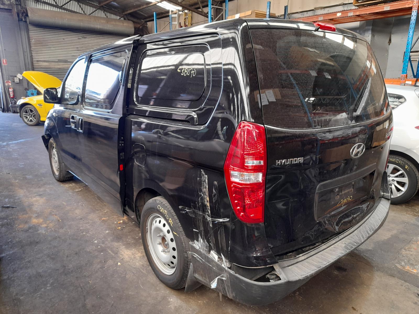 View Auto part Engine Hyundai Iload/imax 2014