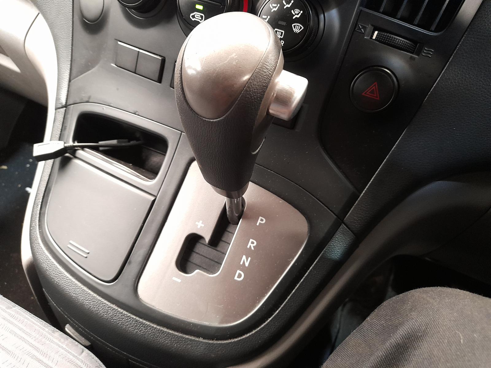 View Auto part Engine Hyundai Iload/imax 2014