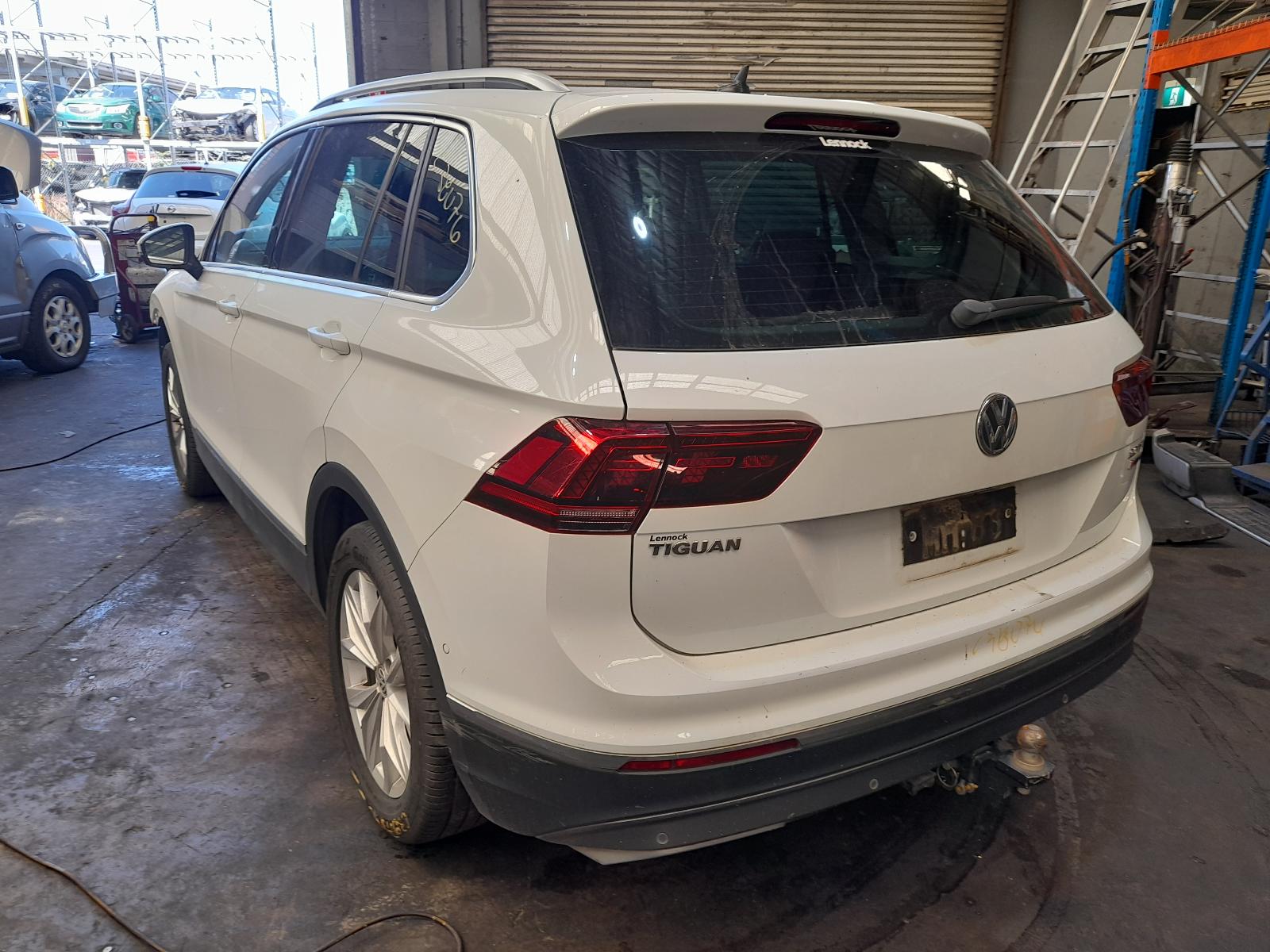 View Auto part Throttle Body Volkswagen Tiguan 2017