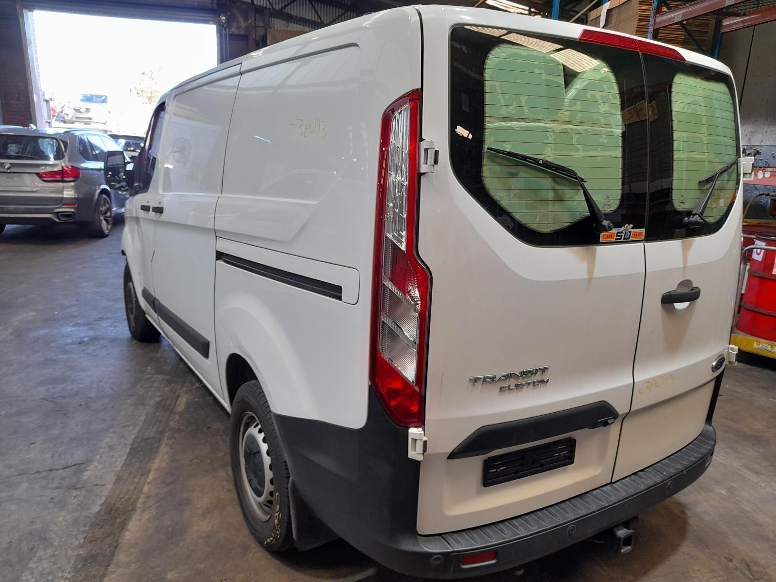 View Auto part Rear/Tailgate Glass Ford Transit Custom 2021