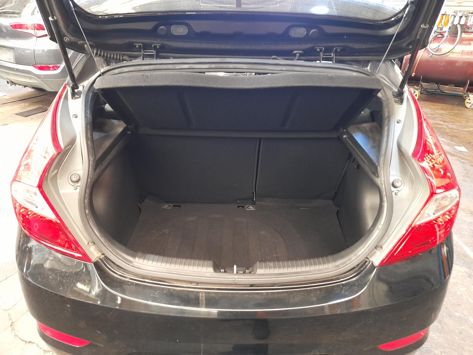 2016 Hyundai Accent Bootlid/Tailgate View Auto part Bootlid/Tailgate Hyundai Accent 2016