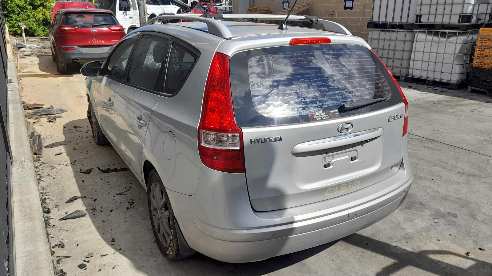 View Auto part Starter Hyundai I30 2011