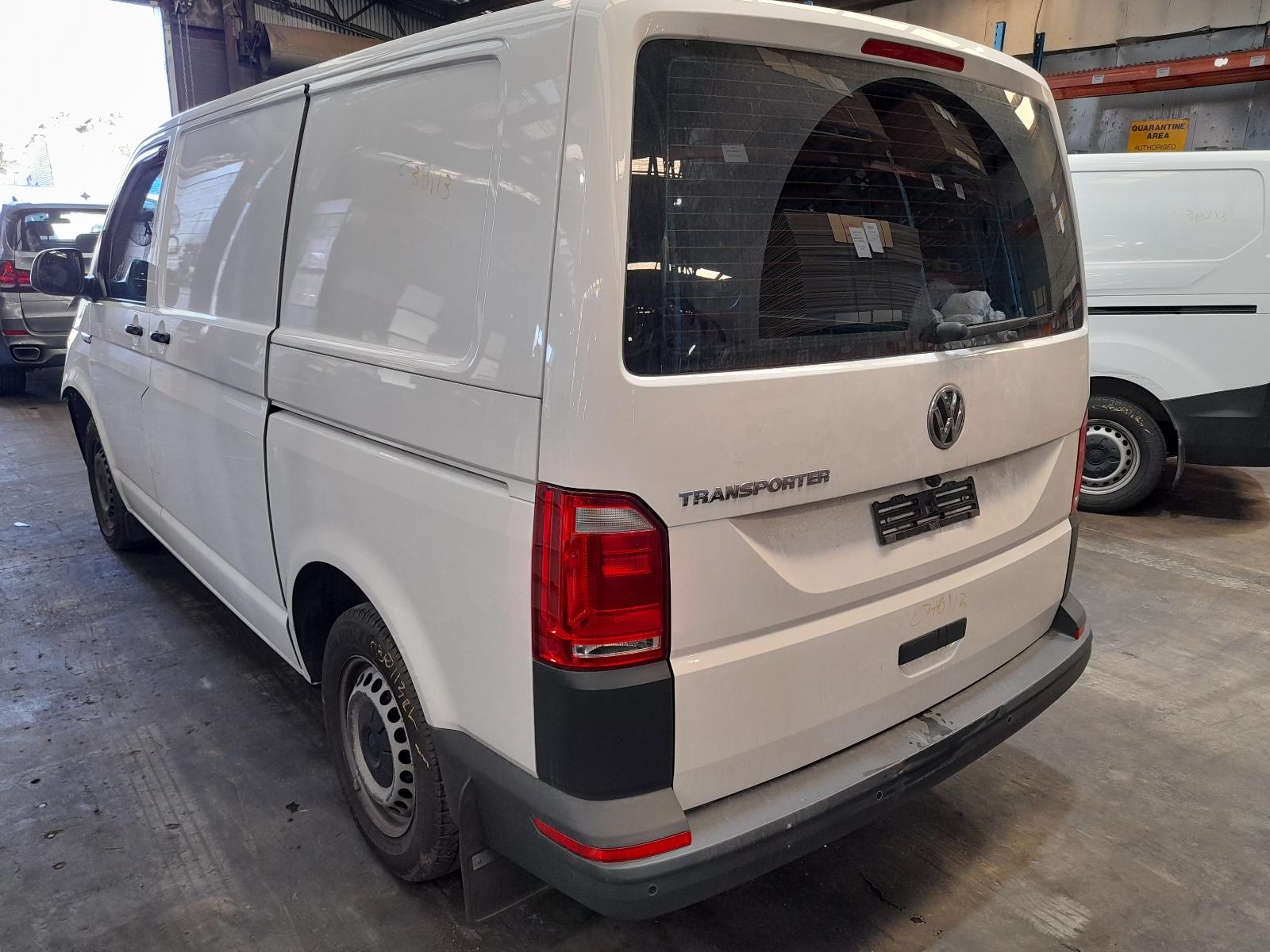 View Auto part Engine Volkswagen Transporter 2019