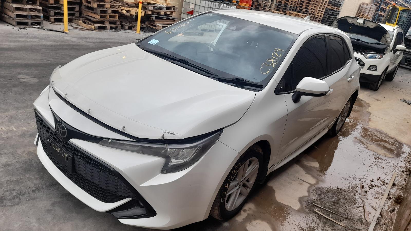 View Auto part Washer Bottle Toyota Corolla 2018