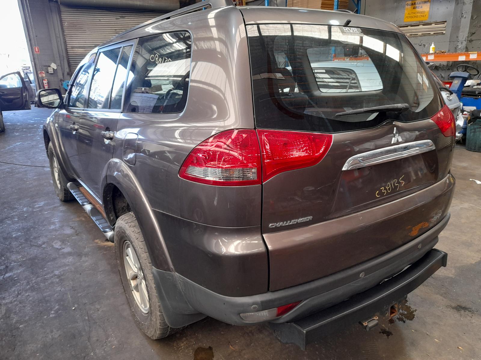 View Auto part Left Rear Door Window Mitsubishi Challenger 2015