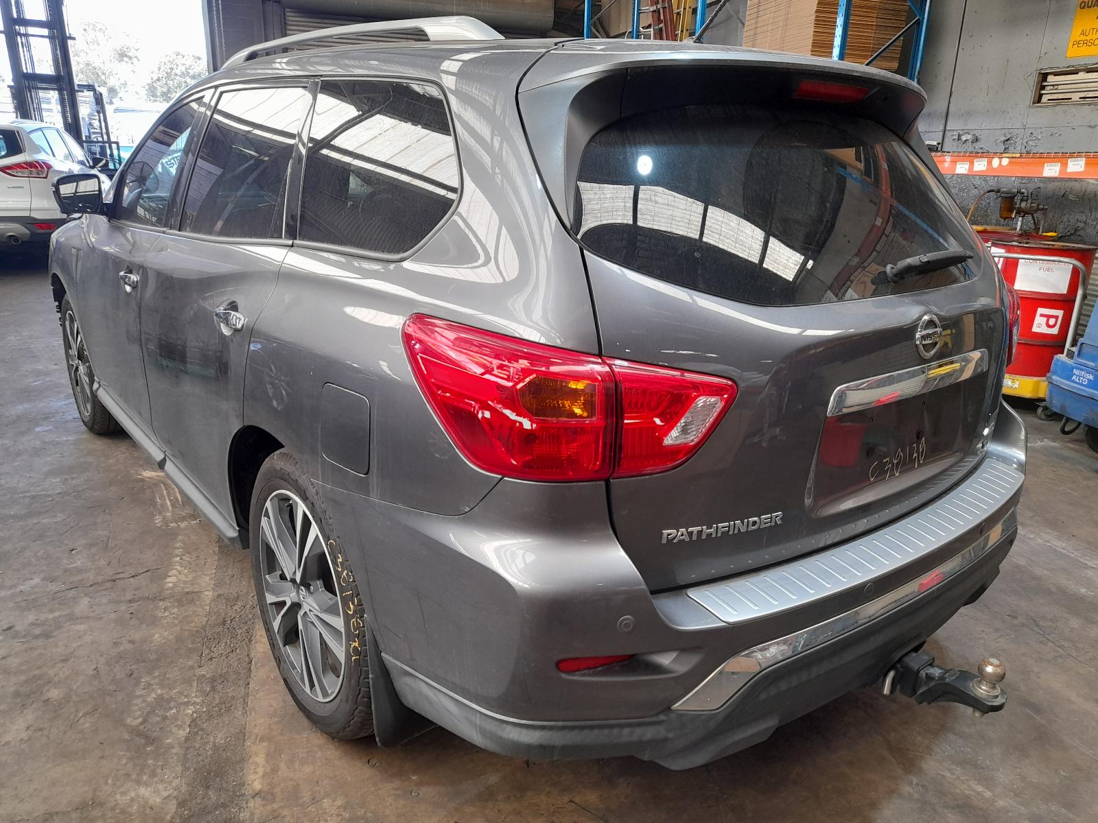 View Auto part Trans/Gearbox Nissan Pathfinder 2018