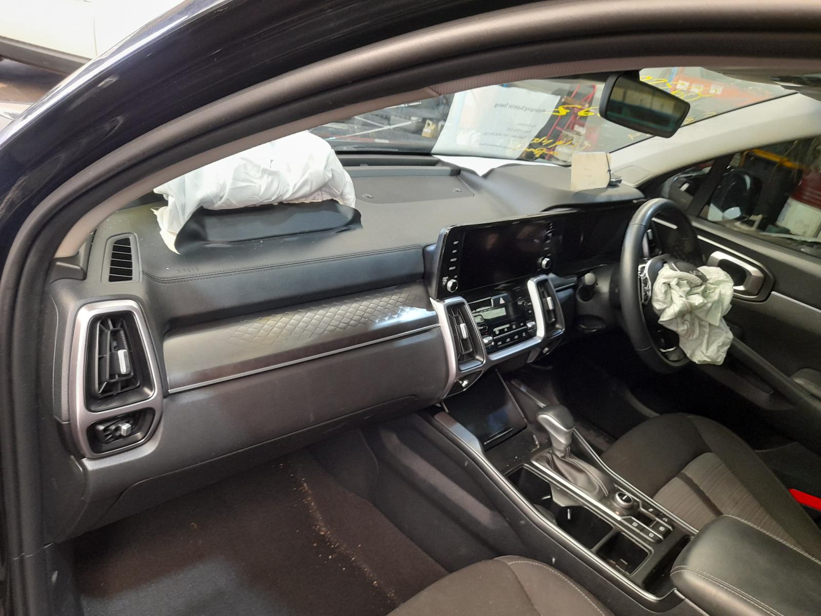 View Auto part Right Door Mirror Kia Sorento 2022