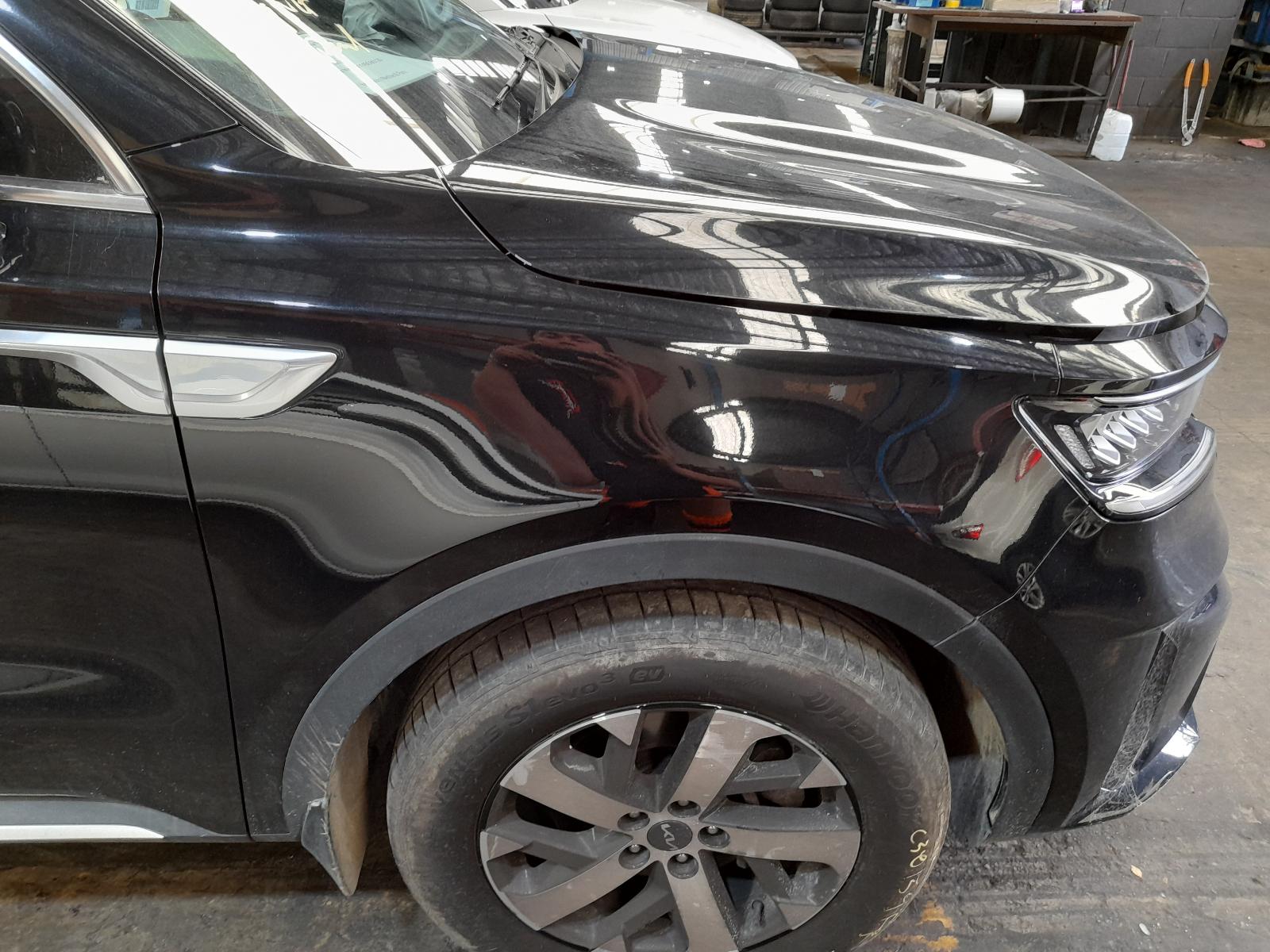 View Auto part Right Door Mirror Kia Sorento 2022