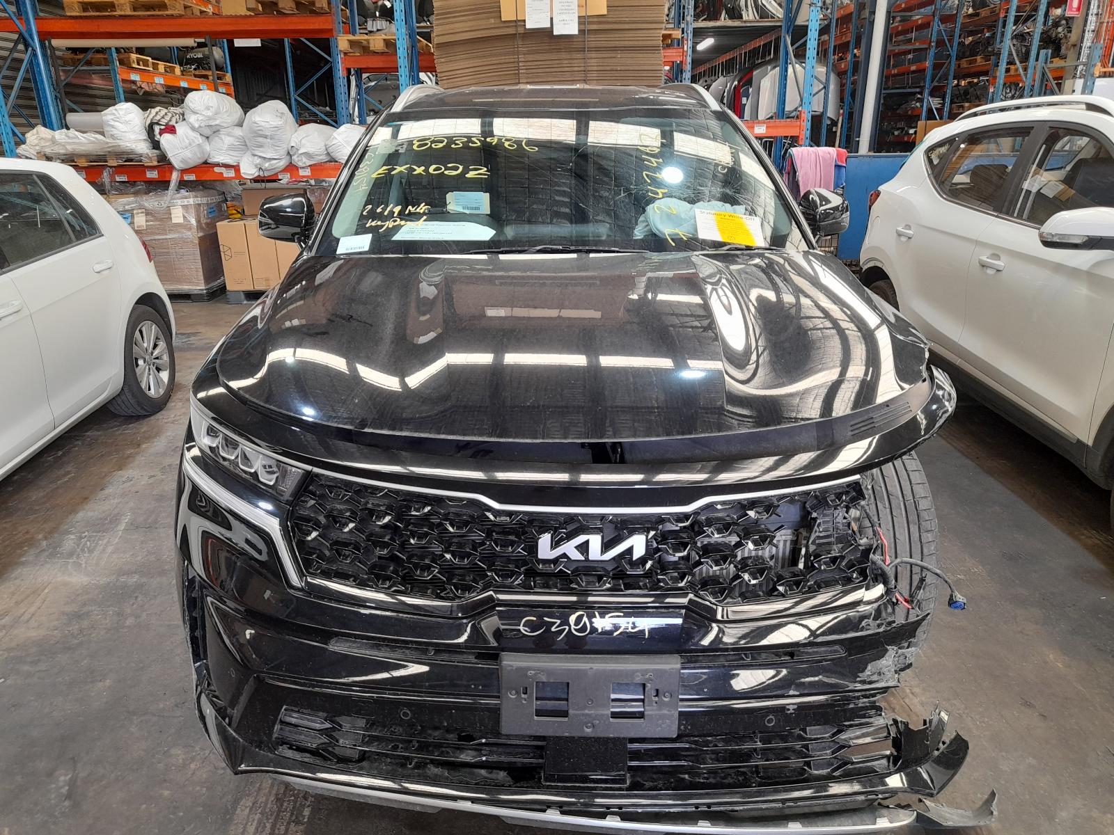 View Auto part Right Door Mirror Kia Sorento 2022