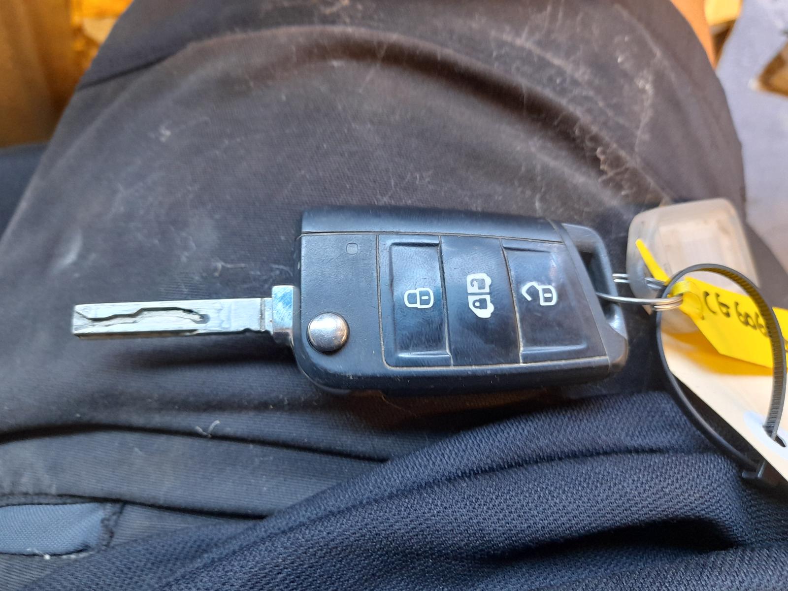 View Auto part Abs Pump/Modulator Volkswagen Crafter 2022