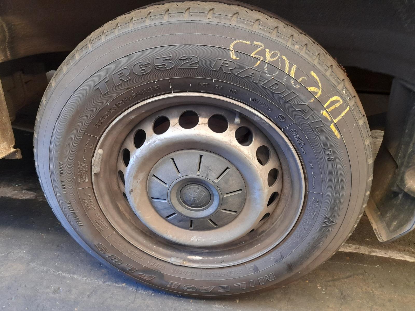 View Auto part Abs Pump/Modulator Volkswagen Crafter 2022