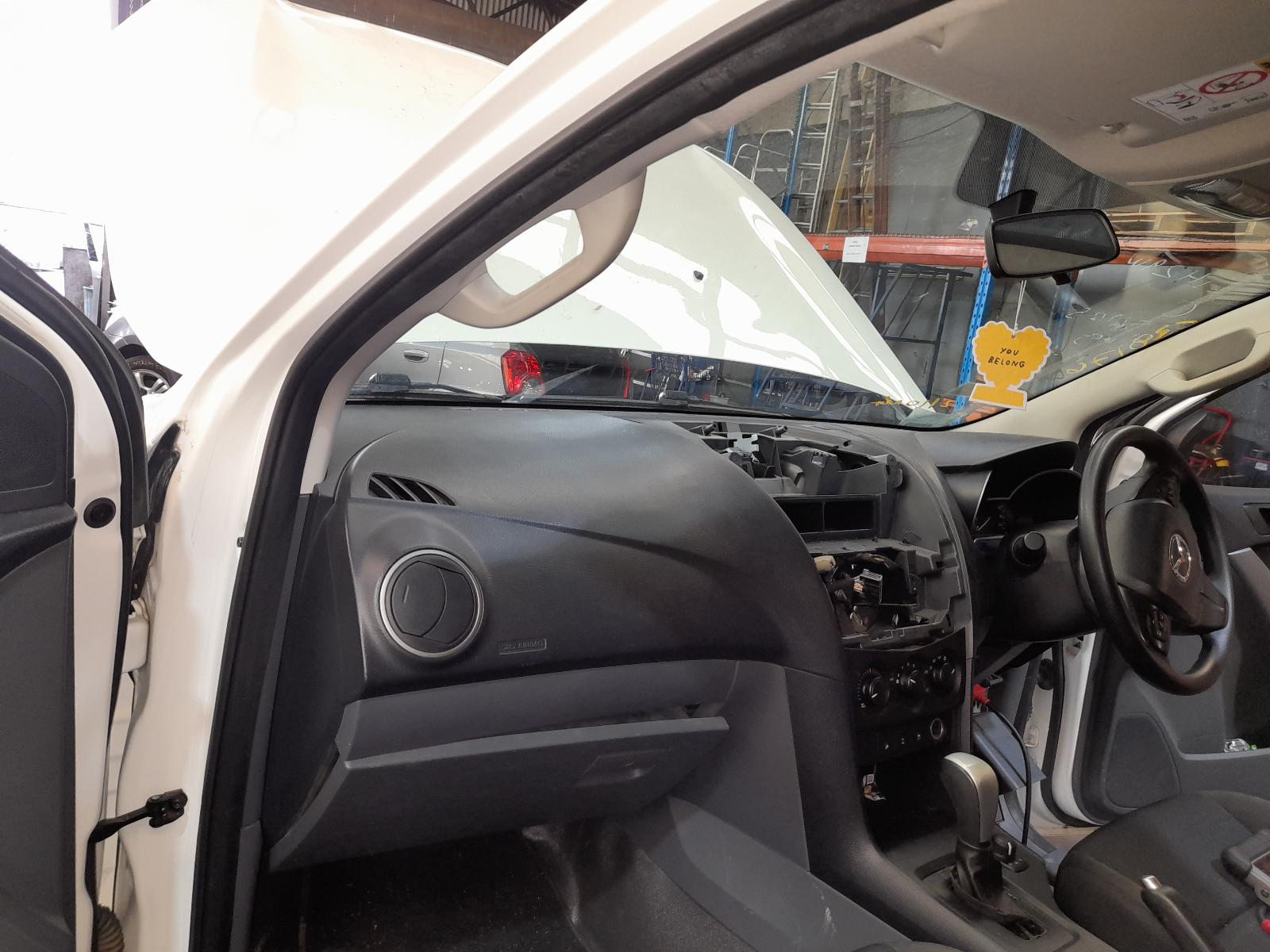 View Auto part Pwr Dr Wind Switch Mazda Bt50 2020