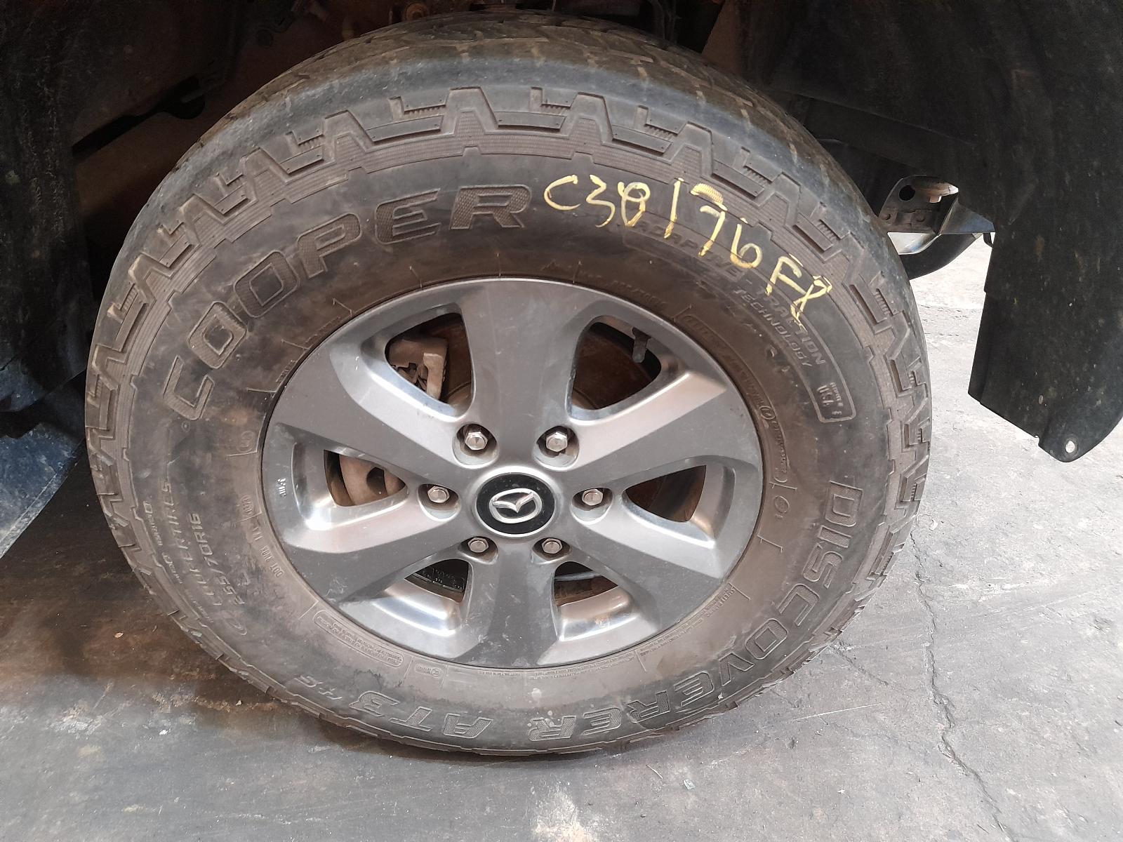 View Auto part Pwr Dr Wind Switch Mazda Bt50 2020