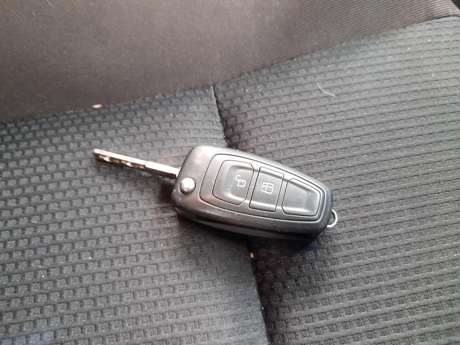 View Auto part Pwr Dr Wind Switch Mazda Bt50 2020