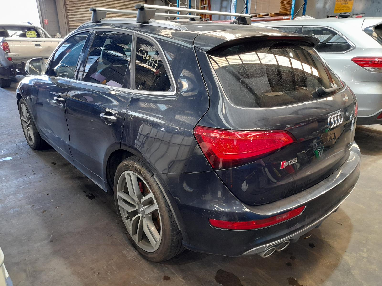 View Auto part Differential Centre Audi Q5 2015