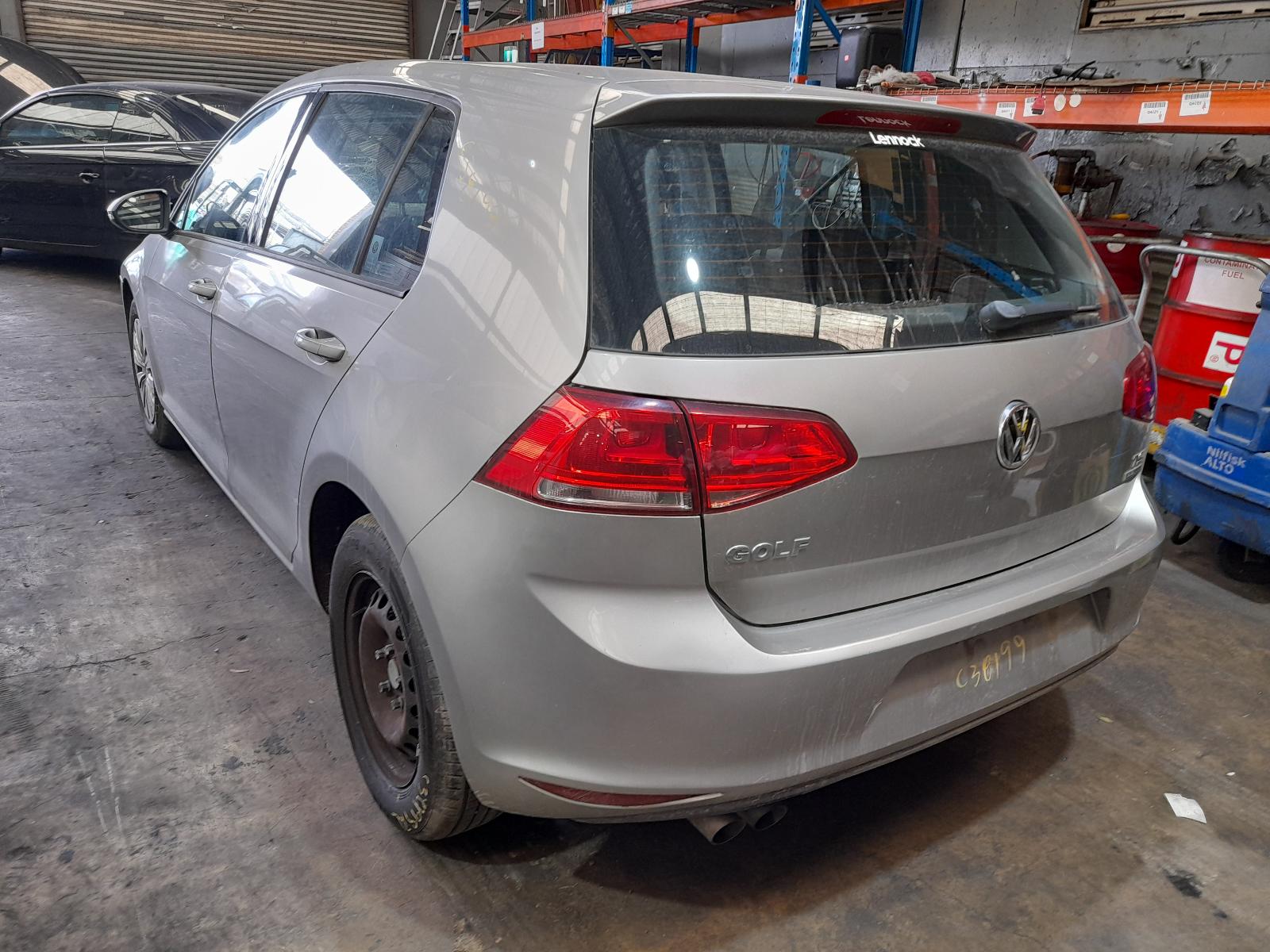 View Auto part Left Front Door Window Volkswagen Golf 2014