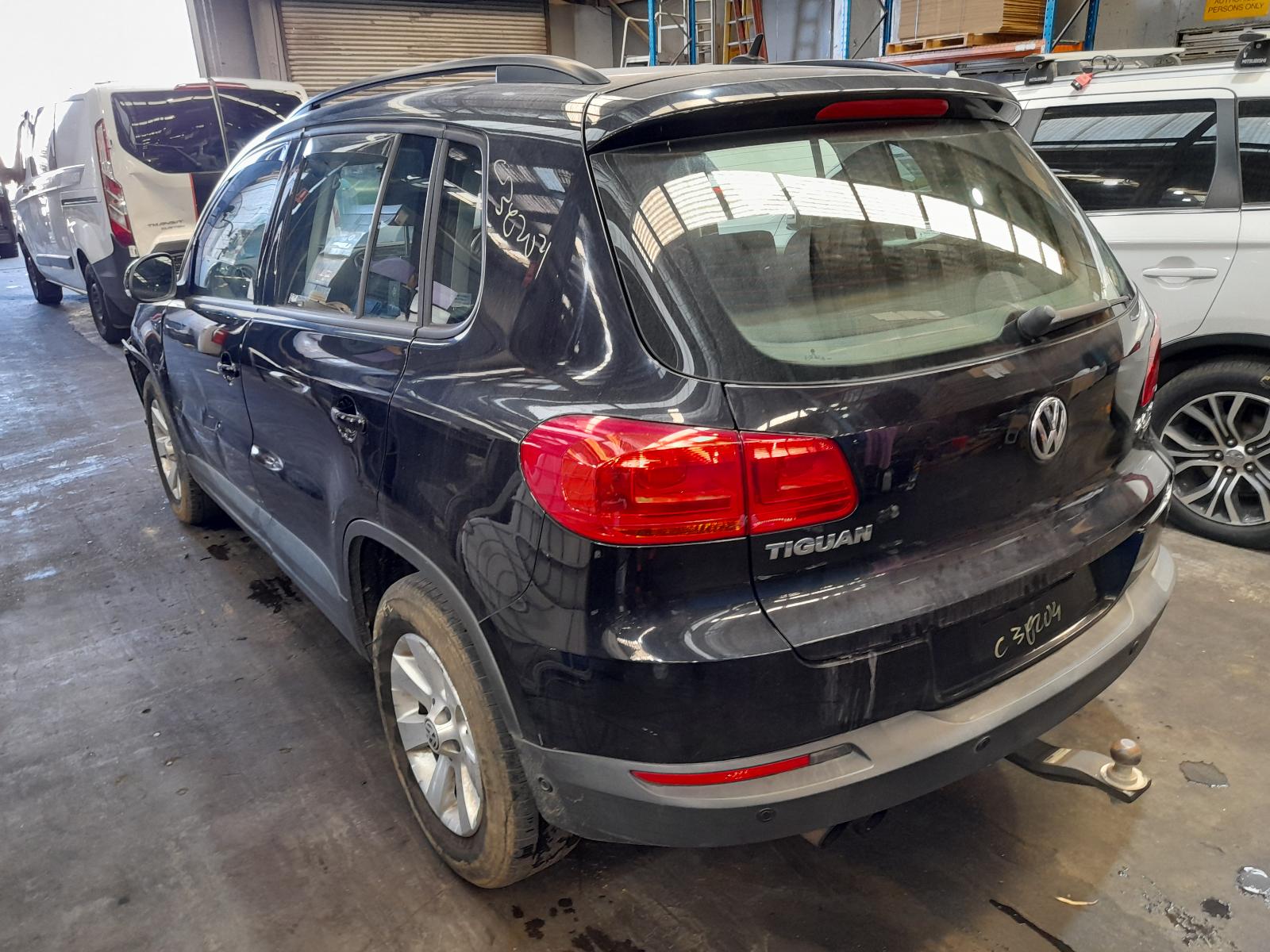 View Auto part Pwr Dr Wind Switch Volkswagen Tiguan 2013