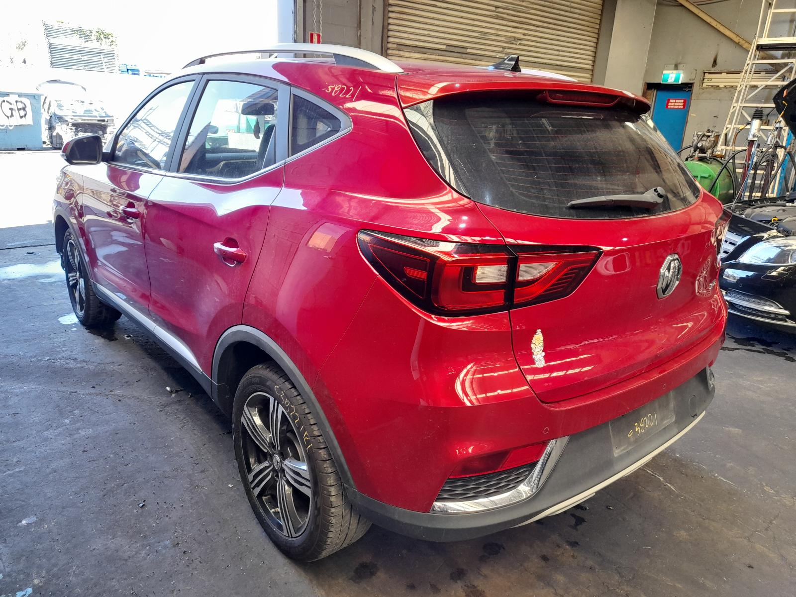 View Auto part Rear Garnish Mg Zs 2020