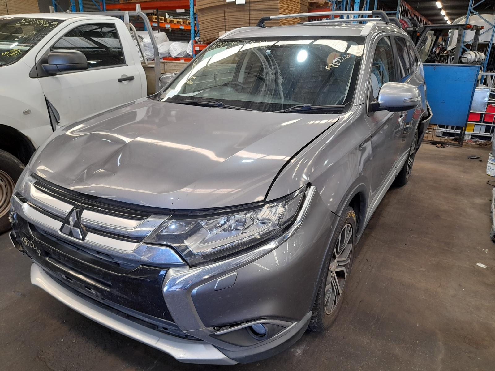 View Auto part Ecu Mitsubishi Outlander 2016
