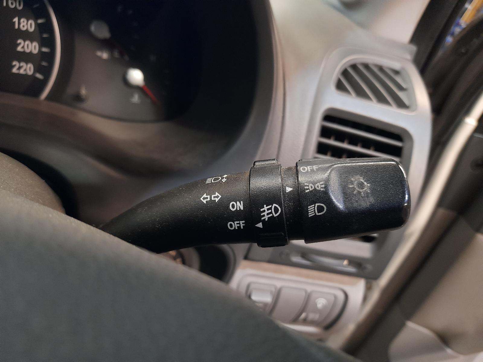 2012 Kia Carnival/grand Carnival Bonnet View Auto part Bonnet Kia Carnival/grand Carnival 2012