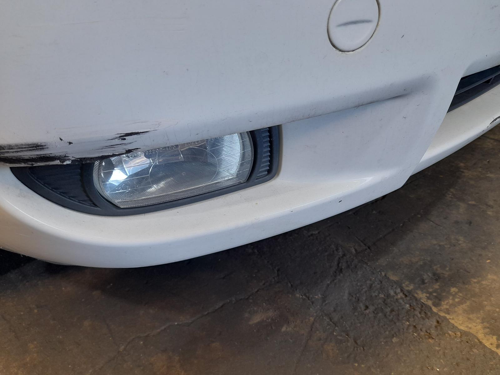 2012 Kia Carnival/grand Carnival Bonnet View Auto part Bonnet Kia Carnival/grand Carnival 2012